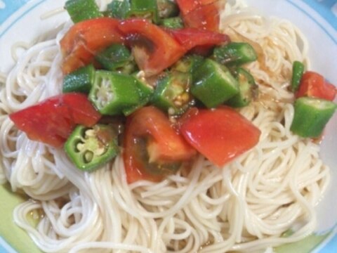 トマトとオクラのサラダ素麺